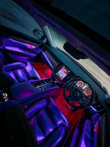 Dynamic auto innenraum - 18, 1